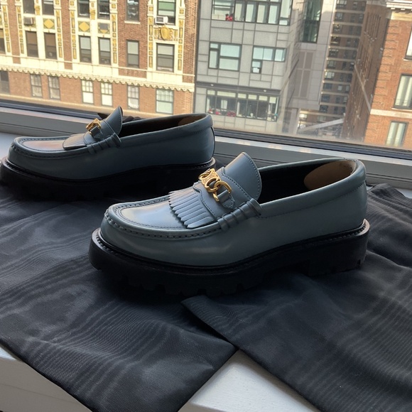 Celine Margaret Loafers in Blue Denim - size 36.5 - practically new! - Picture 3 of 9